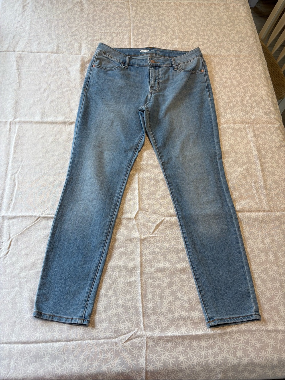 Old Navy Women's Light Blue Skinny Jeans